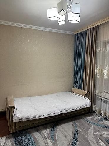 Недвижимость: Сдаётся 2 этажный особняк. в центре города ОШ. Дом быта. налоговый — 3