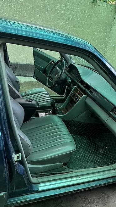 Унаа: Mercedes-Benz W124: 1991 г., 2.4 л, Кол менен иштөөчү, Бензин, Седан — 6