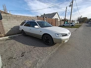 Toyota Camry: 1997 г., 2.2 л, Автомат, Универсал