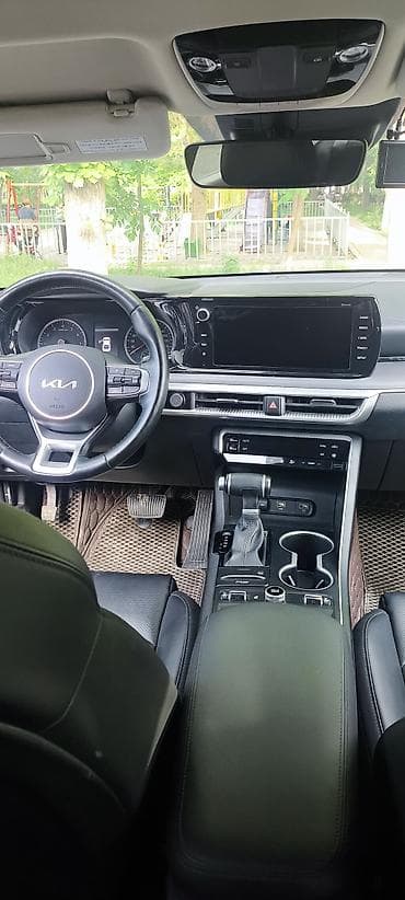 лобовых: Kia K5: 2021 г., 2 л, Автомат, Газ, Фастбек — 5