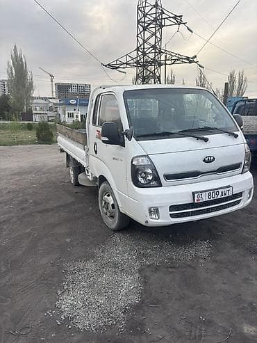 kia spor: Kia BONGO: 2018 г., Ручные, Дизель — 1