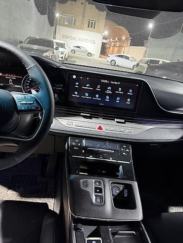 противен: Hyundai Grandeur: 2019 г., Седан — 10
