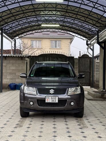 Suzuki Grand Vitara: 2008 г., 2.4 л, Автомат, Газ, Кроссовер