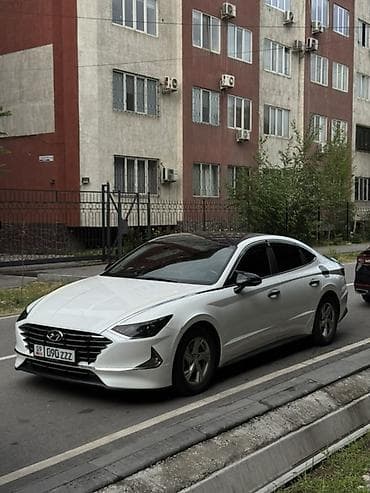 Hyundai Sonata: 2019 г., 2 л, Автомат, Бензин, Седан