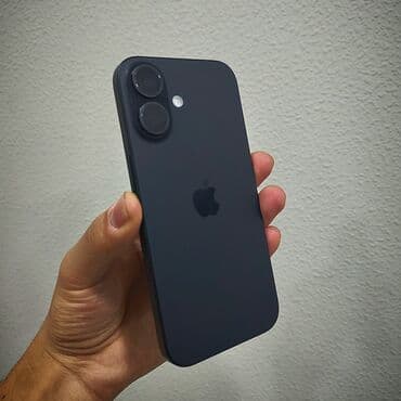 IPhone 16, Б/у, 256 ГБ, Черный, Кабель, Чехол, Защитное стекло, 95 %