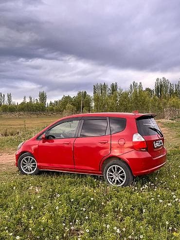 Транспорт: Honda Fit: 2003 г., 1.3 л, Вариатор, Бензин, Хэтчбэк — 4