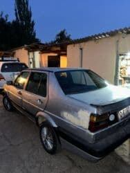 домкрат для машины цена: Volkswagen Jetta: 1988 г., 1.8 л, Механика, Бензин, Седан — 11