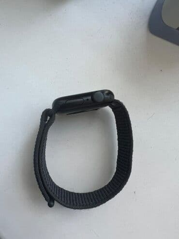 Apple Watch: Продаю часы !!! Состояние хорошее есть небольшие царапины Модель — 1