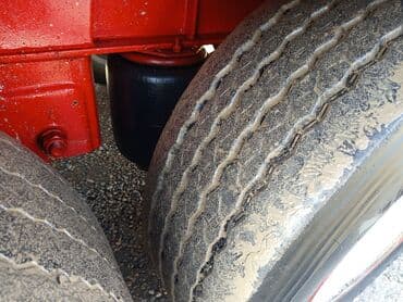 фура тягач вольво: Тягач, Volvo, 2001 г., Тентованный — 8