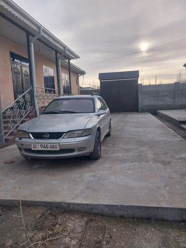 пасат 4: Opel Vectra: 1999 г., Универсал — 2