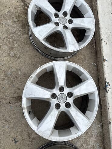 Литые Диски R 18 Lexus, Комплект, отверстий - 5, Б/у