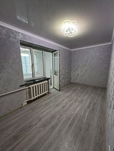 продаю 2х ком кв бишкеке без ремонта токтогул ткрусбекова: 2 комнаты, 42 м², Хрущевка, 4 этаж, Евроремонт — 2