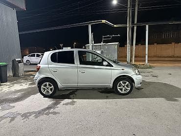 Транспорт: Toyota Yaris: 2004 г., 1.5 л, Автомат, Бензин, Универсал — 6