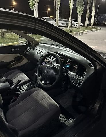 Honda Accord: 2002 г., 1.8 л, Автомат, Бензин, Седан — 7