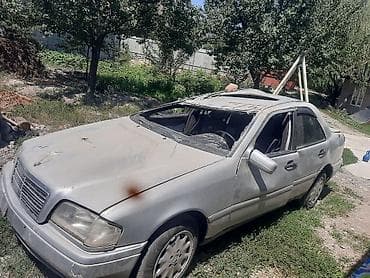 g comp: Mercedes-Benz C‑Class (W202), седан, серебристый цвет. 93г.об 1.8 — 2