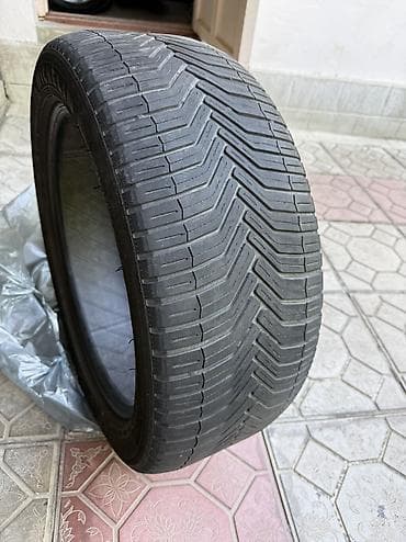 альпинисты высотные работы: Шины 235 / 45 / R 18, Б/у, Комплект, Michelin — 4