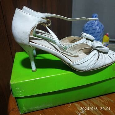 купить женскую обувь больших размеров: Продам различную женскую обувь — 1