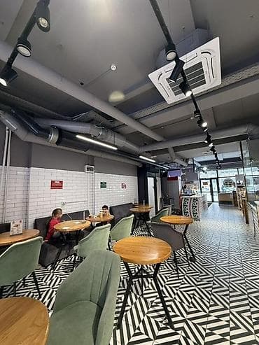 голоден строй: Г. Бишкек, ул. Уметалиева Продажа действующего бизнеса в сфере fast — 1