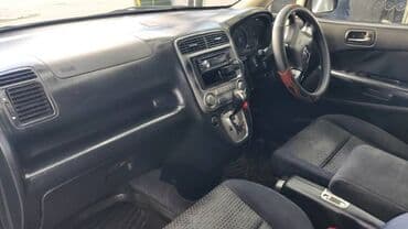 меняю дом на машину: Honda Stream: 2006 г., 2 л, Типтроник, Бензиновая, Универсал — 9