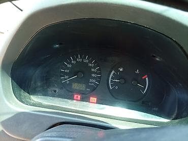 чанган юни с: Mitsubishi Space Star: 1999 г., Механика, Бензин, Минивэн — 1