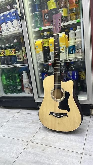 gitara lakewood: Акустическая гитара формата дредноут с вырезом (cutaway) для удобного — 1