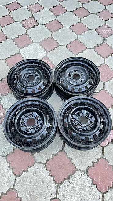 12 00 r20: Железные Диски R 14 Комплект, отверстий - 4 — 1
