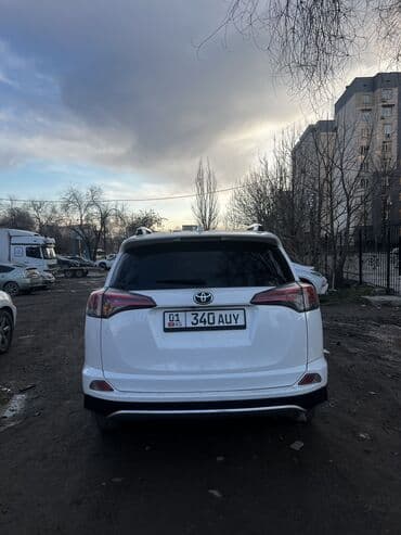 Продажа авто: Toyota RAV4: 2016 г., 2.5 л, Автомат, Газ, Кроссовер — 3