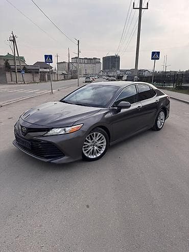 xedos 9: Toyota Camry: 2017 г., 2.5 л, Автомат, Бензин, Седан — 2