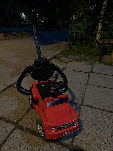 баги детский: Детская машинка-каталка с родительской ручкой — 1