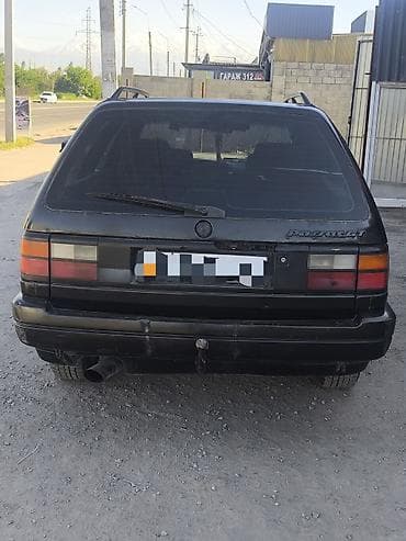 Продажа авто: Volkswagen Passat: 1991 г., 2 л, Механика, Бензин, Универсал — 3