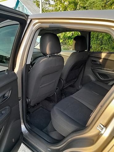 а6 1 8: Chevrolet Trax: 2020 г., 1.4 л, Автомат, Бензин, Кроссовер — 10