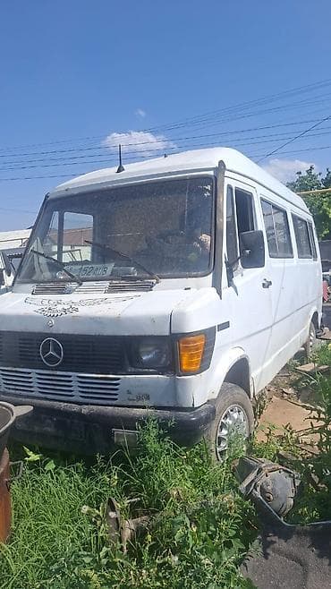 old man emu: Mercedes-Benz T1: 1995 г., 2.9 л, Механика, Дизель, Фургон — 1