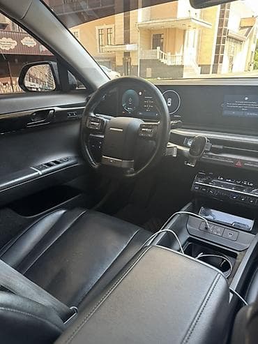 byd e2 2023: Hyundai Grandeur: 2023 г., 3.5 л, Автомат, Газ, Седан — 4