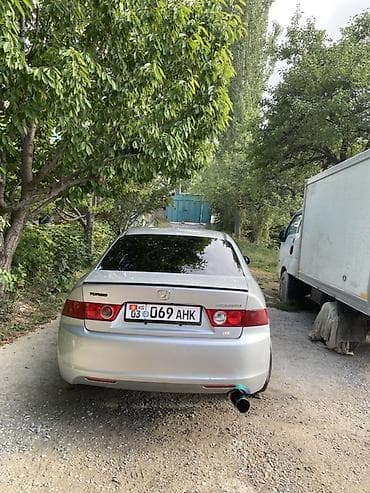 Транспорт: Honda Accord: 2005 г., 2 л, Механика, Бензин, Седан — 4