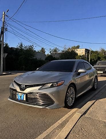 camry 5: Toyota Camry: 2018 г., 2.5 л, Гибрид, Седан — 1