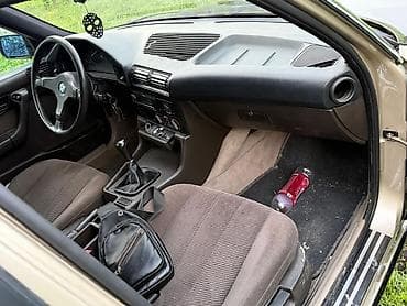 салон g30: BMW 5 series: 1991 г., 2 л, Механика, Бензин, Седан — 5