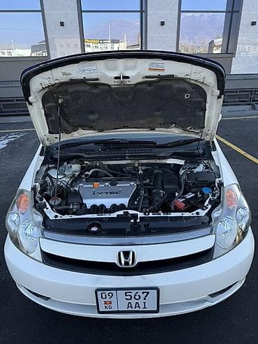 лодки моторные: Honda Stream: 2003 г., 2 л, Автомат, Бензин, Минивэн — 4