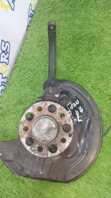 Передняя правая Ступица Mercedes-Benz Б/у, Оригинал