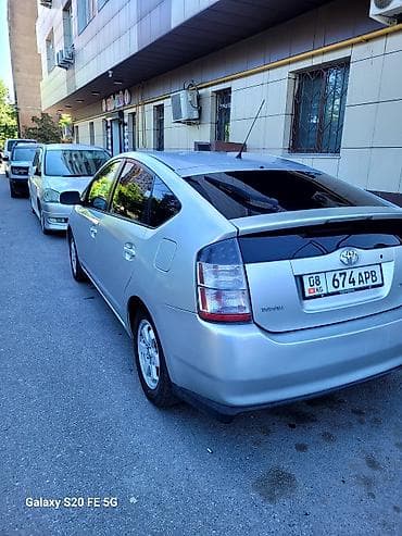 platz vitz: Toyota Prius: 2004 г., 1.5 л, Автомат, Гибрид, Хэтчбэк — 9