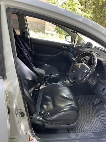 Toyota Avensis: 2005 г., 1.8 л, Автомат, Бензин, Хэтчбэк — 5