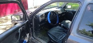 subaru в4: Volkswagen Golf: 1993 г., 1.8 л, Механика, Бензин, Хэтчбэк — 6