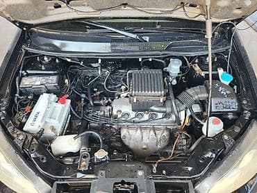 багажник срв: Honda HR-V: 2002 г., 1.6 л, Автомат, Бензин, Кроссовер — 10
