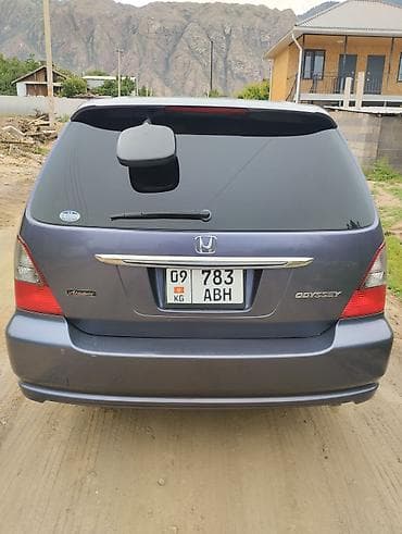 бюджетные авто: Honda Odyssey: 2002 г., 2.3 л, Автомат, Бензин, Минивэн — 6