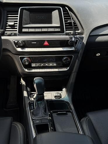 Транспорт: Hyundai Sonata: 2019 г., 2 л, Автомат, Газ, Седан — 7