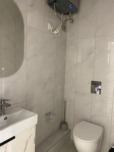 Кыймылсыз мүлк: Кеңселерди ижаралоо, 91 м², Турак комплексинде, Өзүнчө ашканасы менен — 2