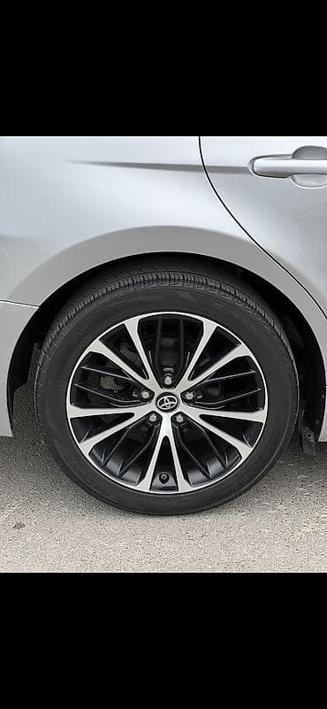 90: Toyota Camry: 2019 г., 2.5 л, Автомат, Бензин, Седан — 10