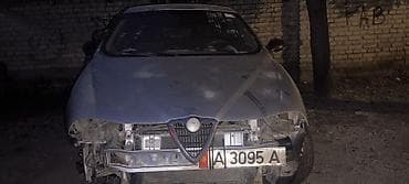 срочно продаю ауди 100: Alfa Romeo 156, седан, серебристый цвет. Автомобиль без части навесных — 1