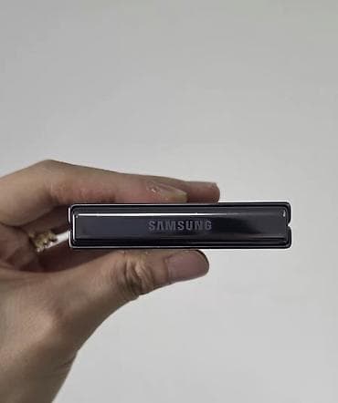 zet flip: Samsung Galaxy Z Flip 5, 256 ГБ, цвет - Черный — 5