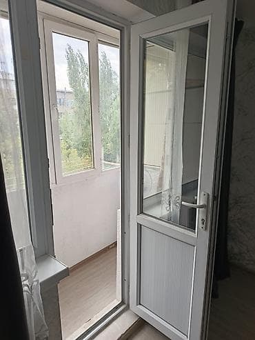 кввр: 1 комната, 17 м², 10 мкр 104 серия, 3 этаж, Косметический ремонт — 9