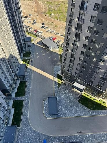 сдаю квартиру новопавловка: 3 комнаты, Без мебели — 7